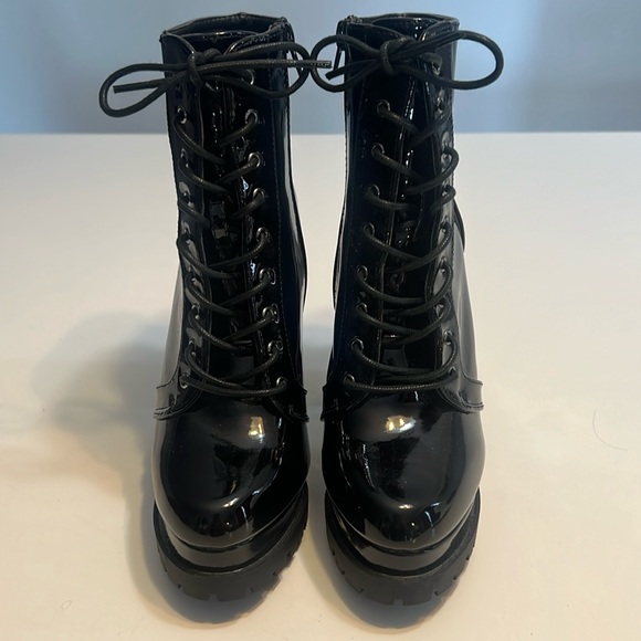 Fashion Nova No String Attached Booties - Black Patent - Picture 5 of 16